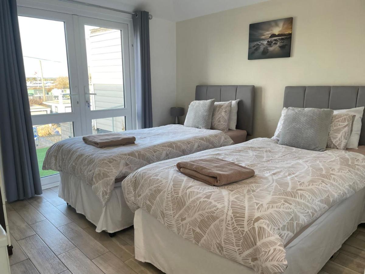 Coastview Bungalow 페번시 외부 사진